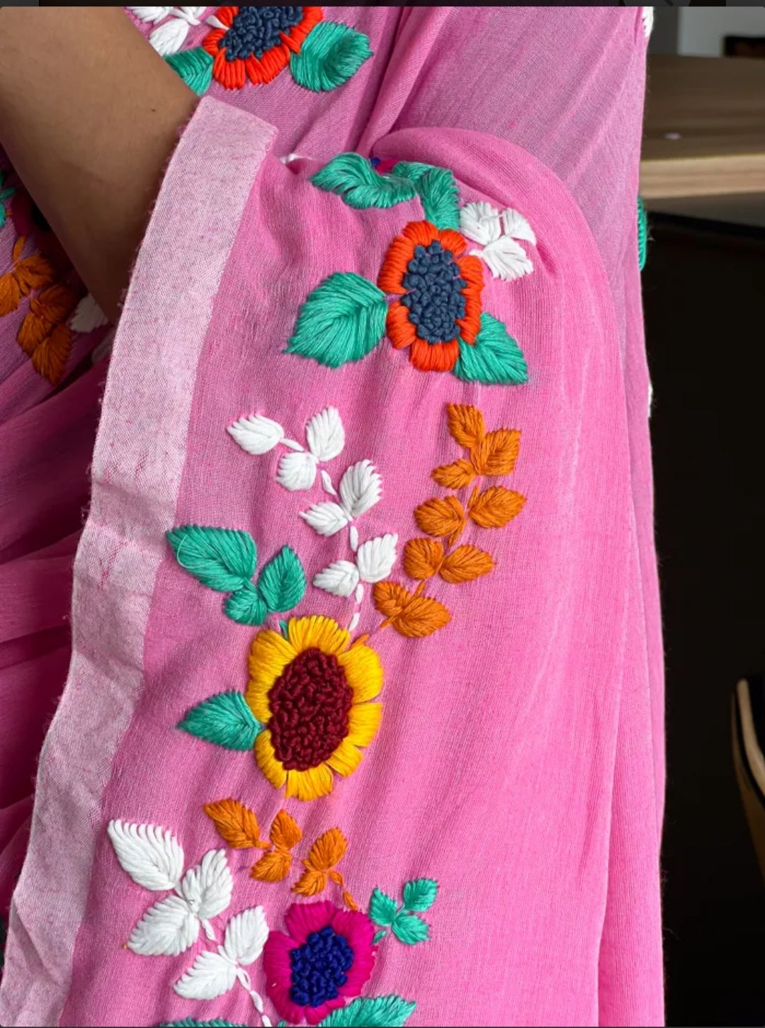 Pure Mulcotton Bengal Handloom with Floral embroidery