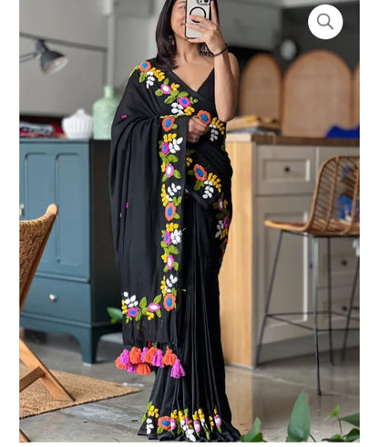 Pure Mulcotton Bengal Handloom with Floral embroidery