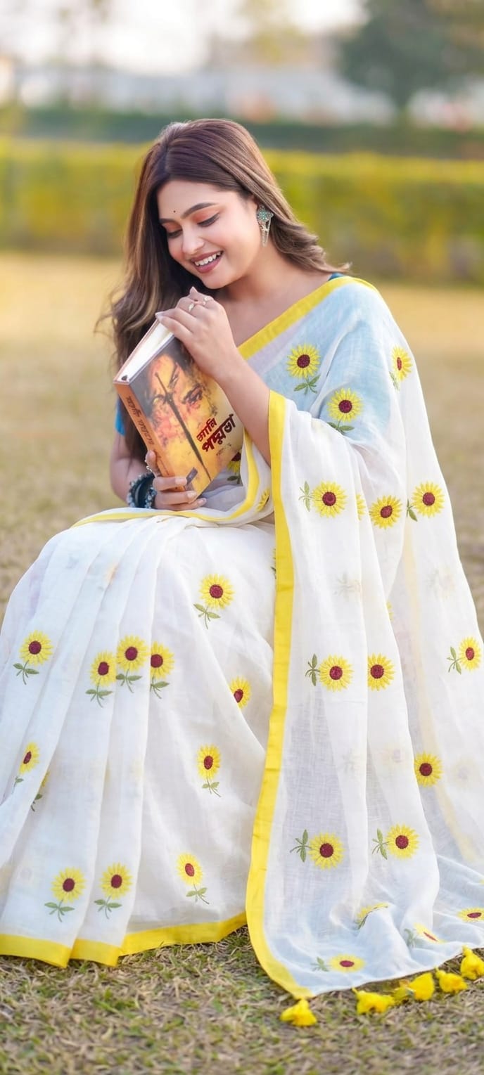 Mul Cotton Saree with Sunflower Embroidery